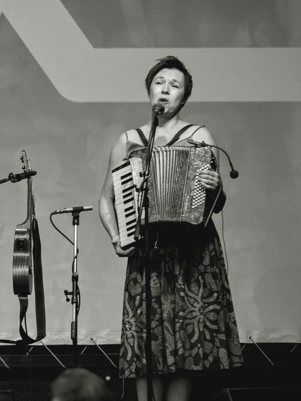 Beata Bocek – Kapela MDŽ – Muzikantky, dámy, ženy.